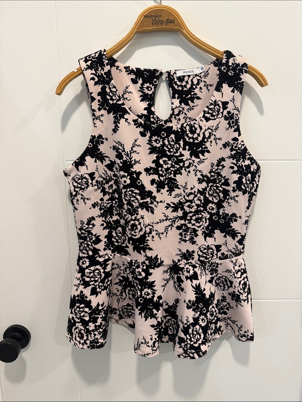 Ricki's Pink with Black Floral top size medium NWT